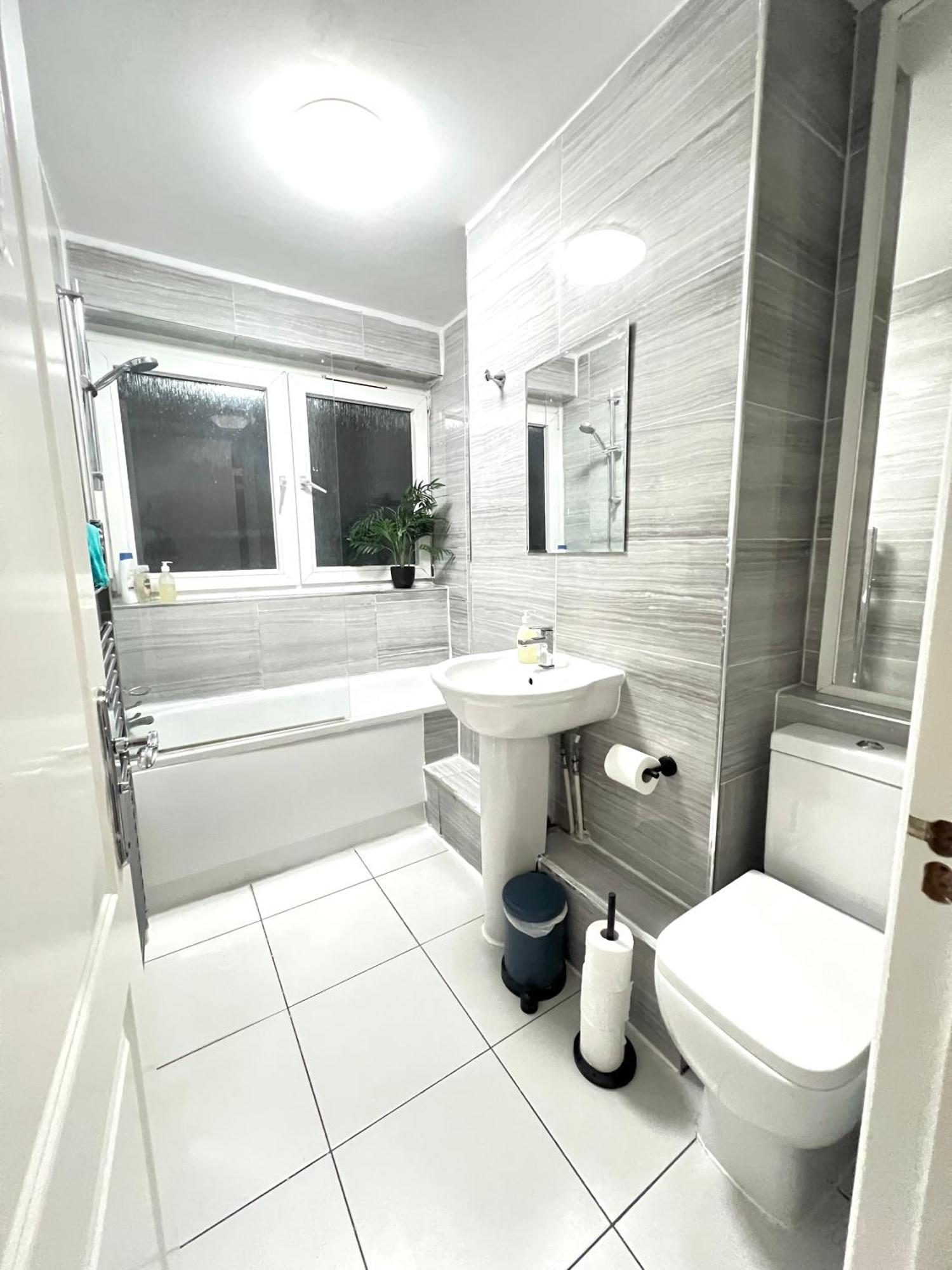 Guest house King's Cross *